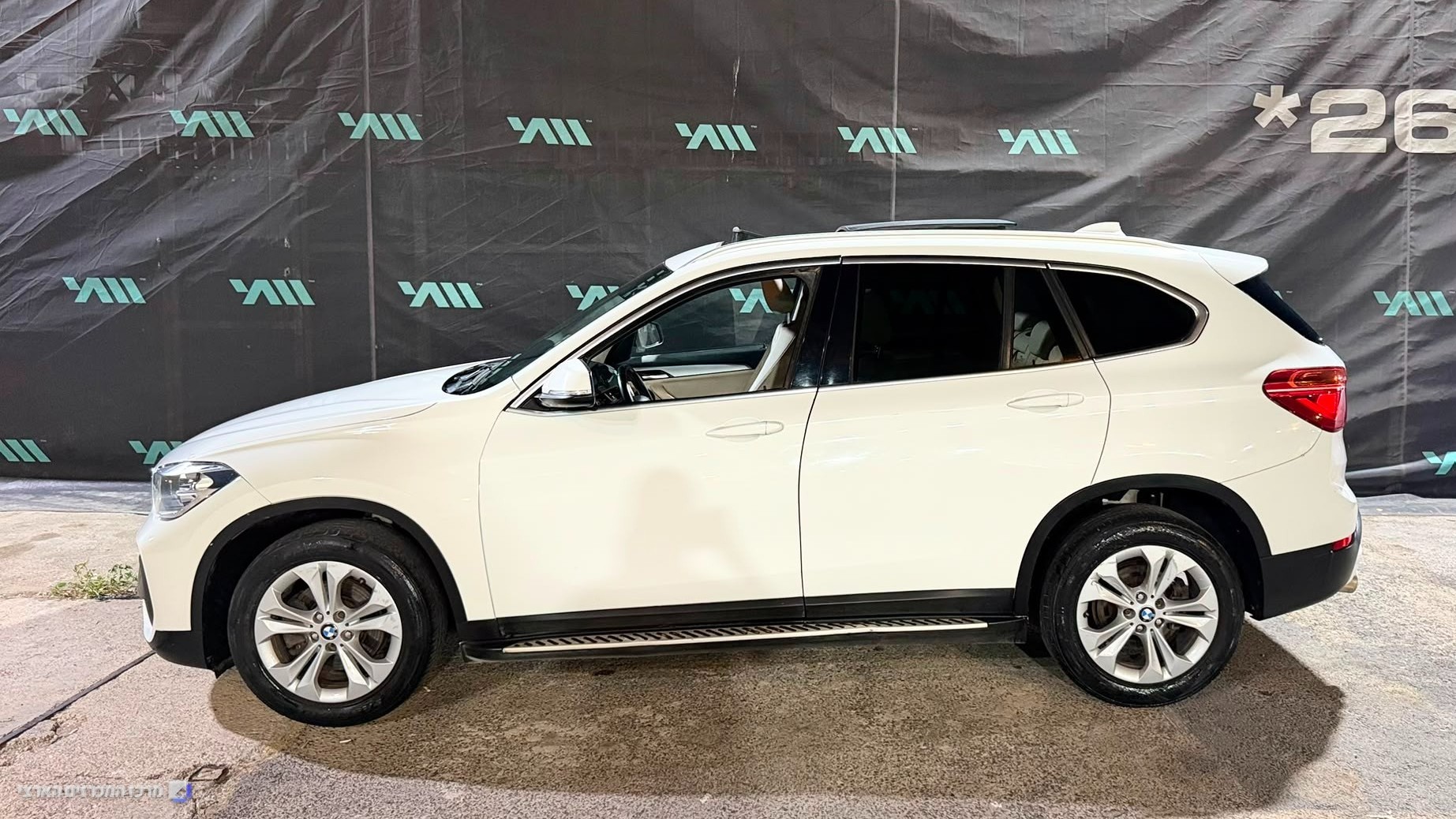 ב.מ.וו SDRIVE 2019 I18 X1 - תמונה 1