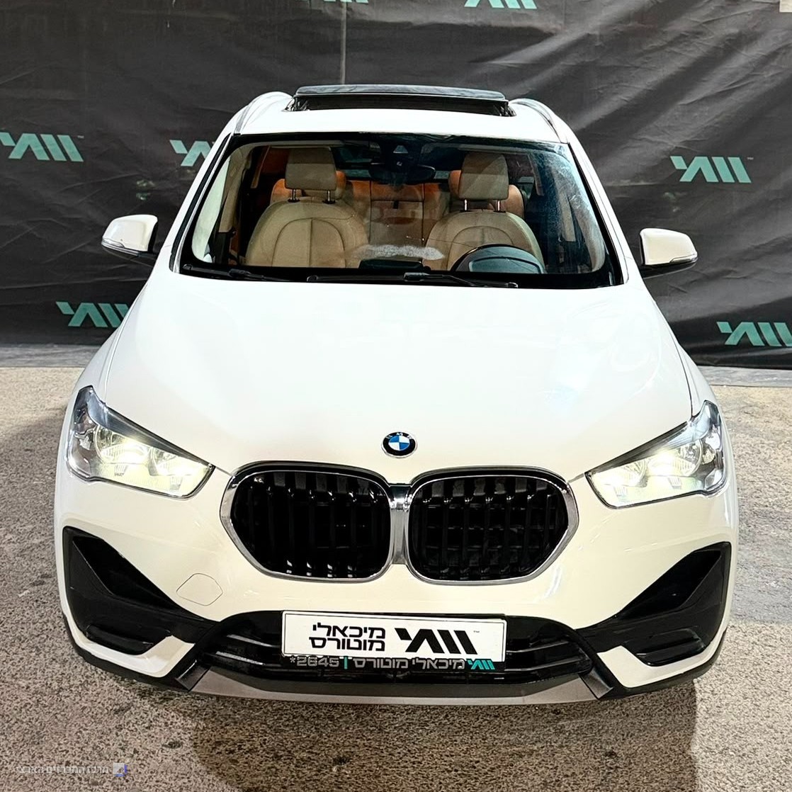 ב.מ.וו SDRIVE 2019 I18 X1 - תמונה 1