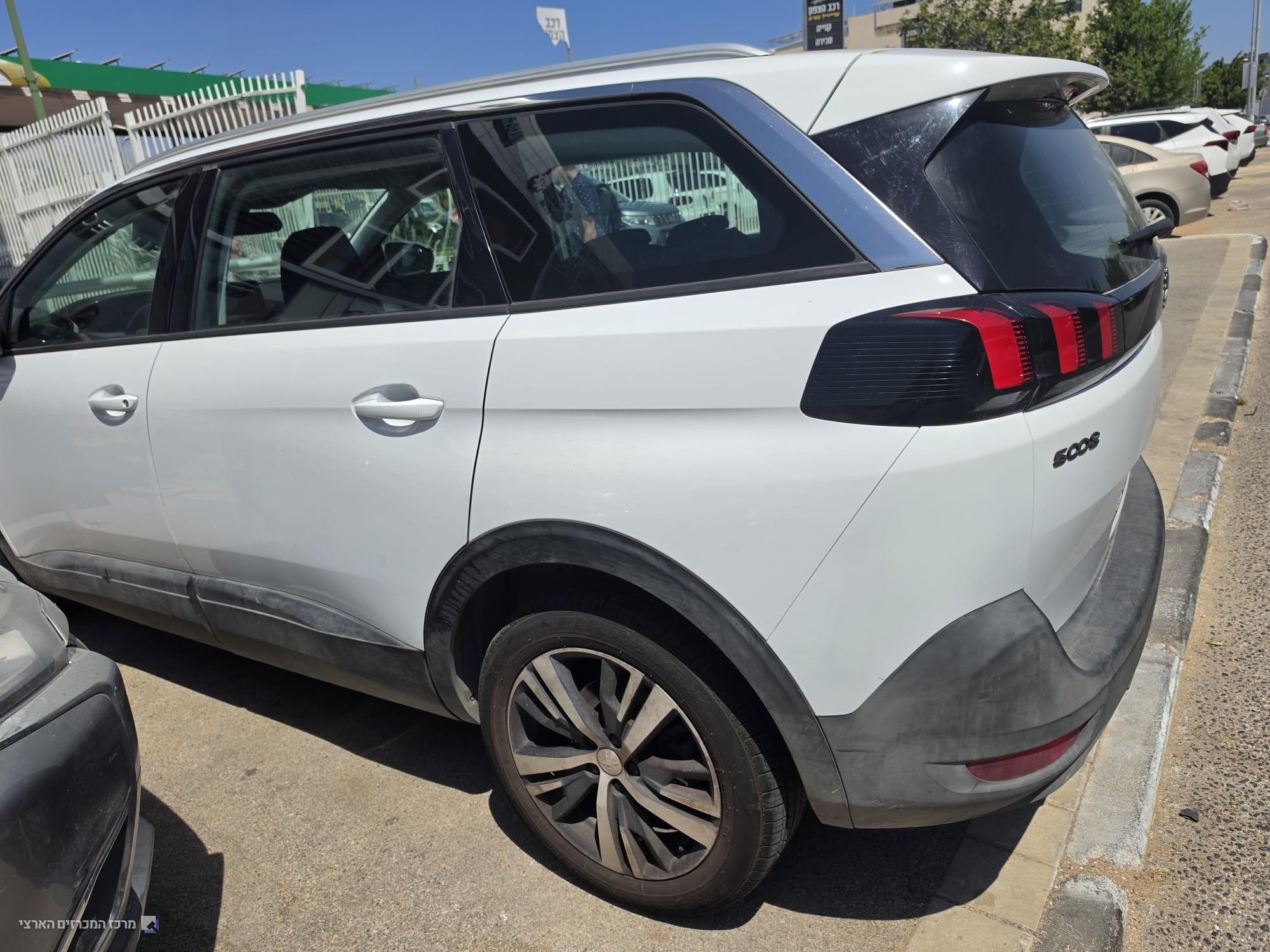 פיג'ו 5008 2019 - תמונה 4